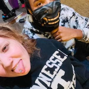 Meet your Posher, Chantelle